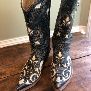 Corral boots, size 8
